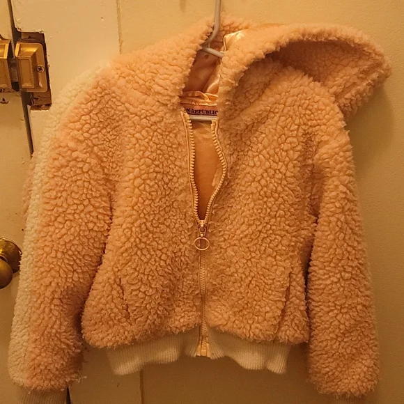 ⭐️ jacket - Picture 4 of 5